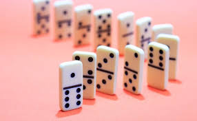 Trik domino online